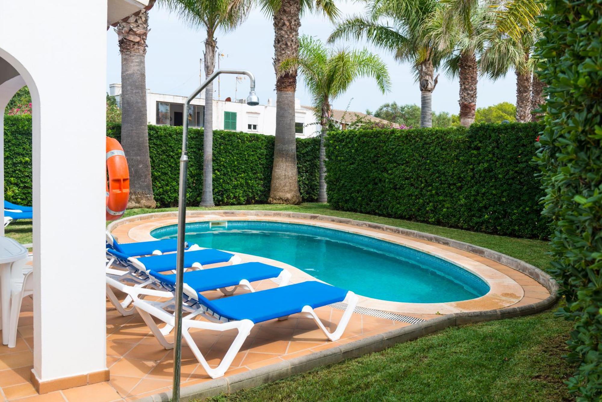 Apartchalet Villas Elvira. Villa A Son Carrio  エクステリア 写真