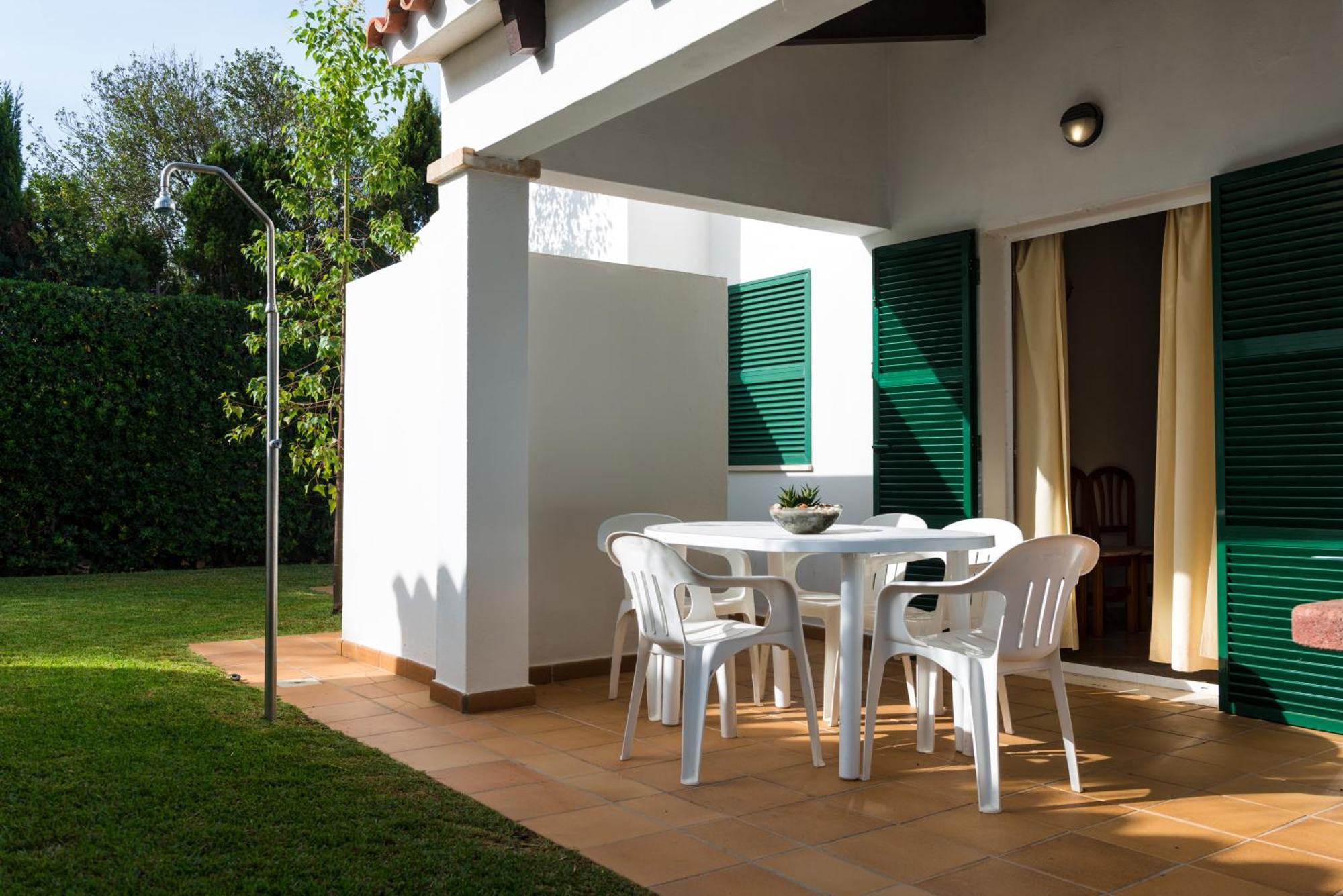 Apartchalet Villas Elvira. Villa A Son Carrio  エクステリア 写真