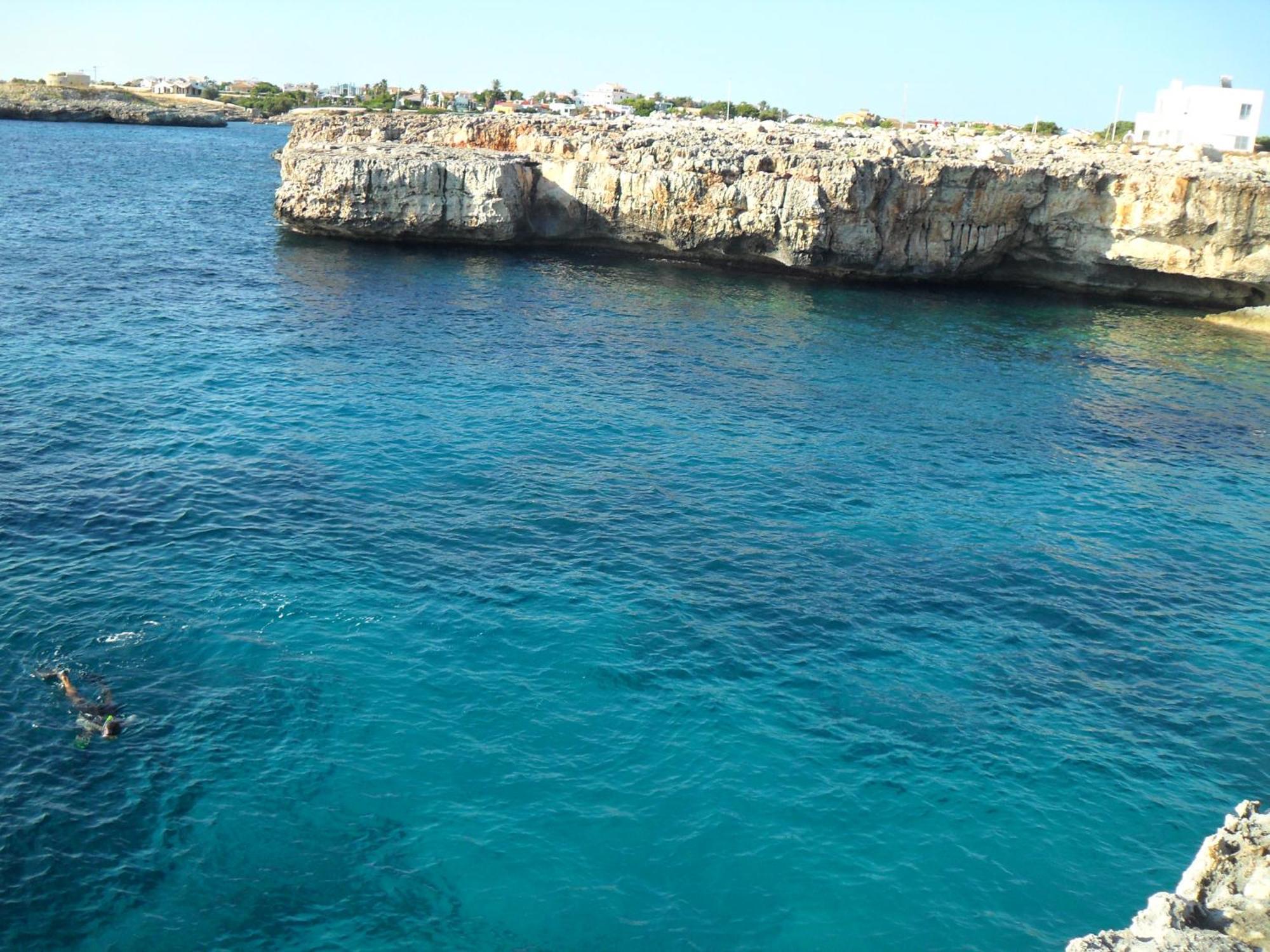 Apartchalet Villas Elvira. Villa A Son Carrio  エクステリア 写真